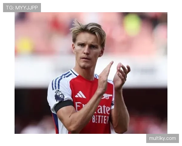 厄德高皇马时期表现挣扎的战术与体系适配问题