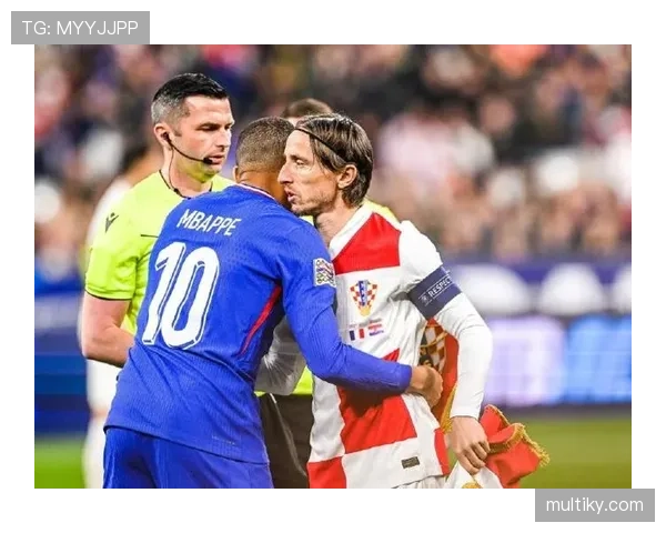 姆巴佩的速度冲击 vs 克罗地亚黄金一代的团队韧性：个体爆发力与体系传承的对抗逻辑